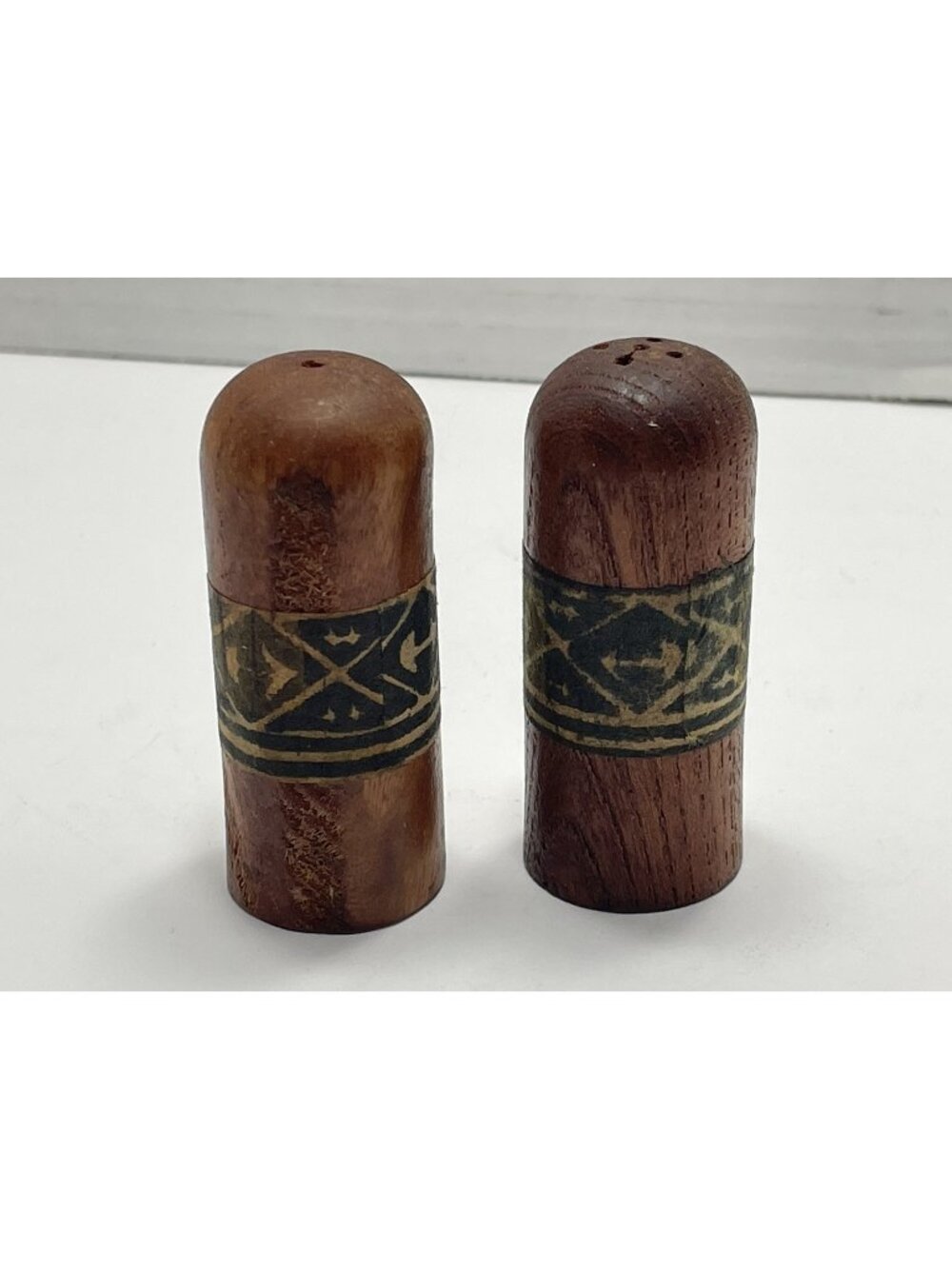 Vintage Wooden Salt And Pepper Shakers With Round Tip Design. Wrapped